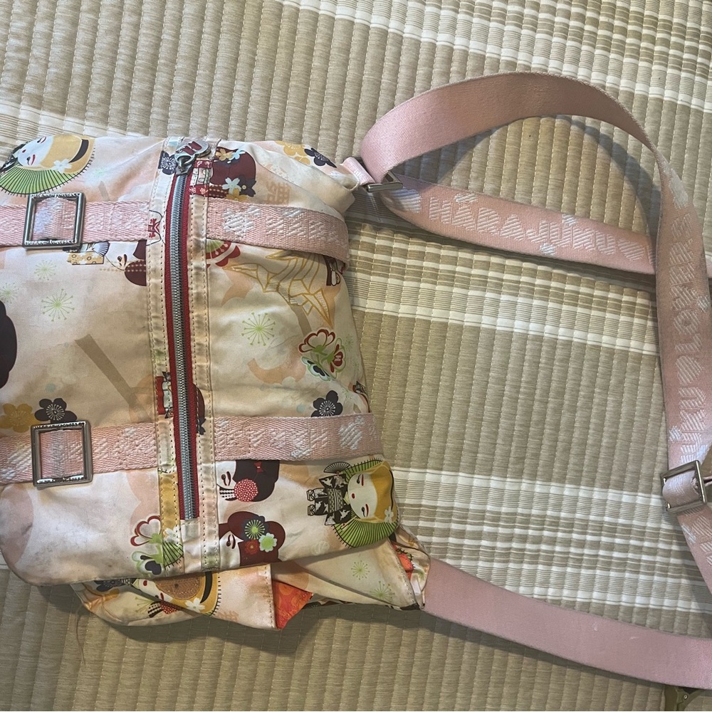 Harajuku Lovers messenger crossbody